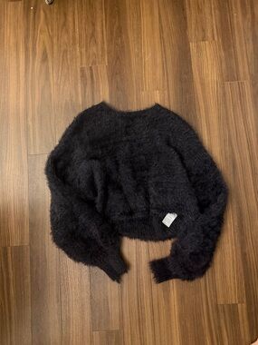 NATIVE YOUTH Black Fuzzy Cropped Crewneck Sweater
